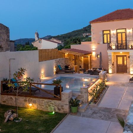 Villa Theta Dhrapaniás Eksteriør bilde